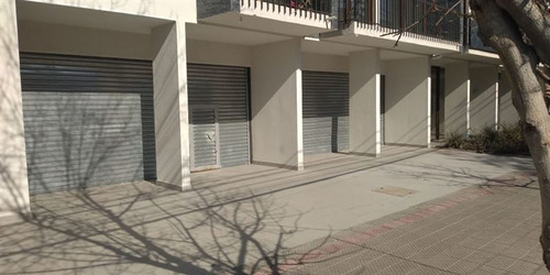 Local Comercial En Arriendo En Providencia