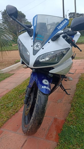 Imagen 5 de 15 de Yamaha R15