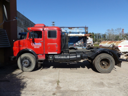 Mercedes Benz 1114 Chasis C Cabina