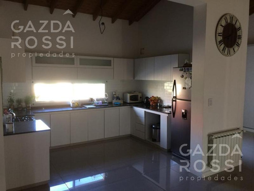 Imagen 4 de 17 de Hermosa Casa En Los Talas, Canning