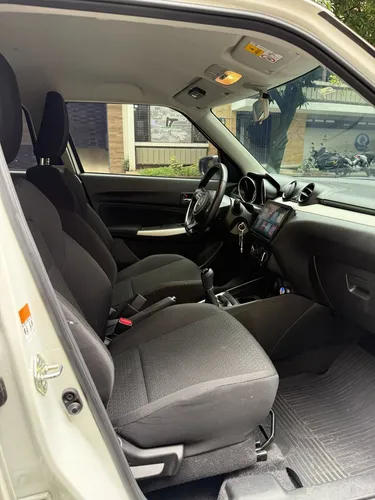 Suzuki Swift 1.2 Hybrid Mt