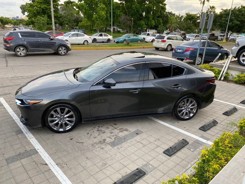 Imagen 7 de 14 de Mazda 3 I Sport Grand Touring 2019