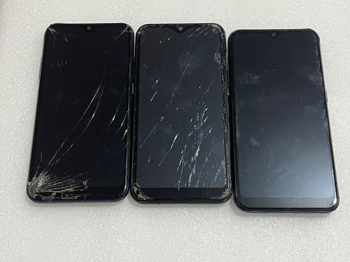 3 Galaxy A01 Quebrado Preto (Usado)