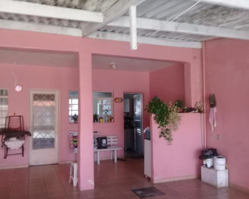 Imagem 2 de 7 de Sobrado Para Venda - 950