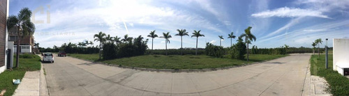 Terreno En Venta En Veracruz De 300m2 Cada Uno, Zona Residencial Con Amenidades Y Seguridad
