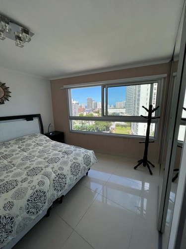 Imagen 12 de 16 de Apartamento En Venta De 2 Dormitorios En Playa Mansa (ref: Lij-5722)