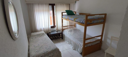 Imagen 10 de 19 de Apartamento En Punta Del Este- Venta Anual 3 Dormitorios