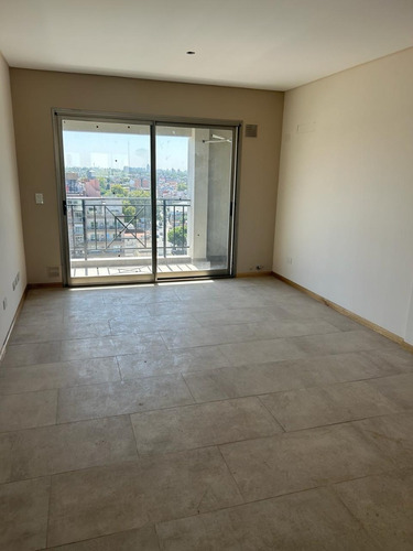 Excelente Piso 3 Ambientes A Estrenar