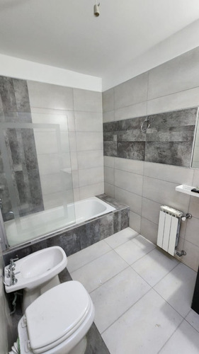 Imagen 6 de 15 de Duplex C/ Patio Asador Y Cochera- Las Cañitas - Zona Sur