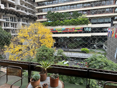 Venta Excelente Piso Con Cochera Fija En Esquina, Muy Luminoso, En Belgrano C