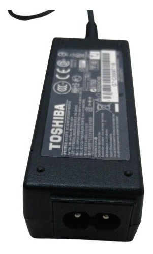 Cargador Portatil Toshiba Mini 19v A 1.58a Usado Original