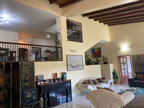Imagen 4 de 21 de Casa En Venta En Prados Del Este 22-469 Gustavo Nieves 0412 6057058 G6