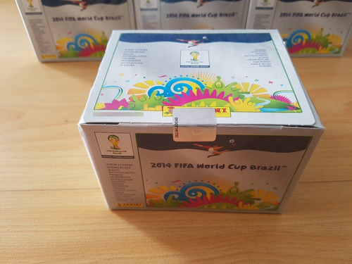 Caja Display Panini Brasil 2014 Italiana Láminas Sobre Álbum