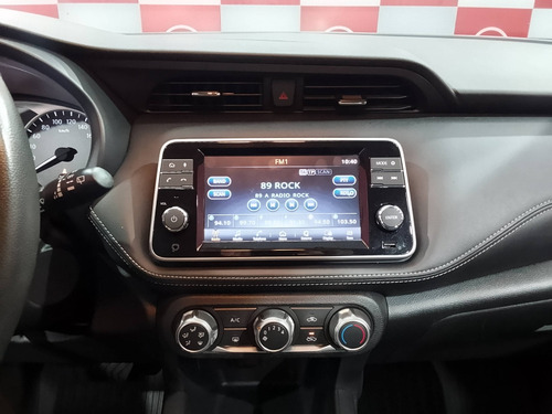 Nissan Kicks 1.6 16V FLEXSTART SV 4P XTRONIC