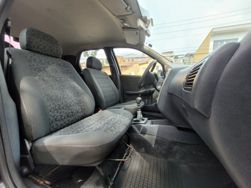 Fiat Palio 1.0 MPI FIRE CELEBRATION 8V FLEX 4P MANUAL