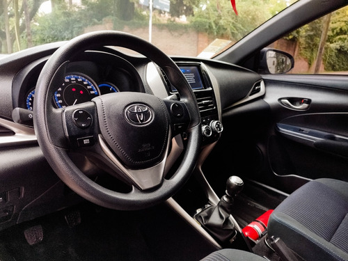 Toyota Yaris 1.5 107cv Xs