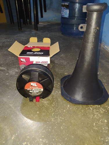 Imagen 1 de 2 de Drivers 250w Con Difusor Y Capasitor