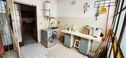 Casa De 4 Dormitorios.