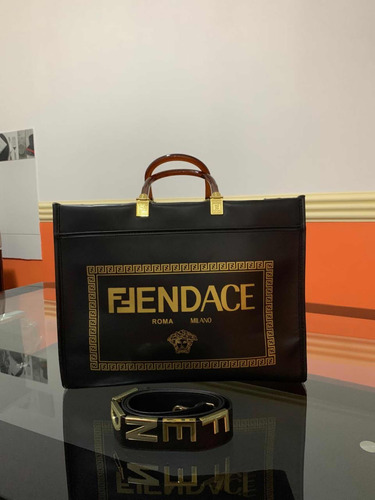 Bolso Fendi De Piel Suave 