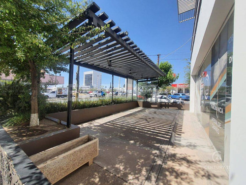 Local En Renta En Plaza Santie, Chihuahua Chih.