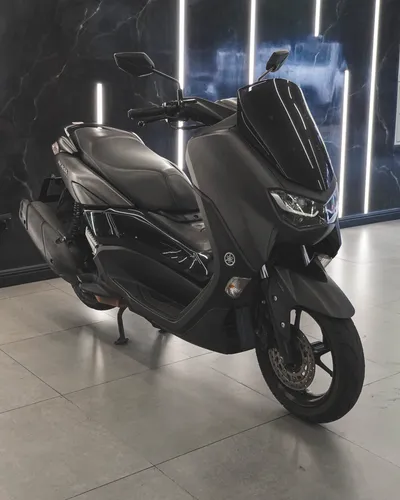 Yamaha N-max 2022