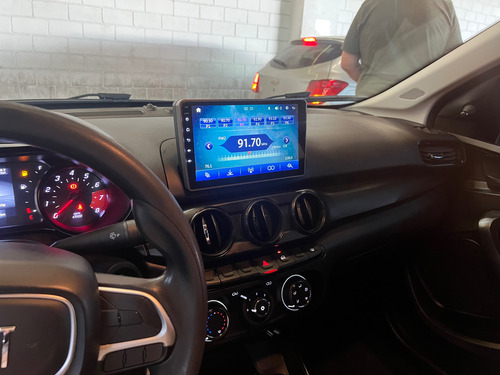 Fiat Cronos 1.0 Flex 4p