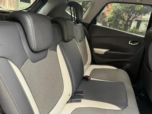 Renault Captur 2.0 Intens Automática