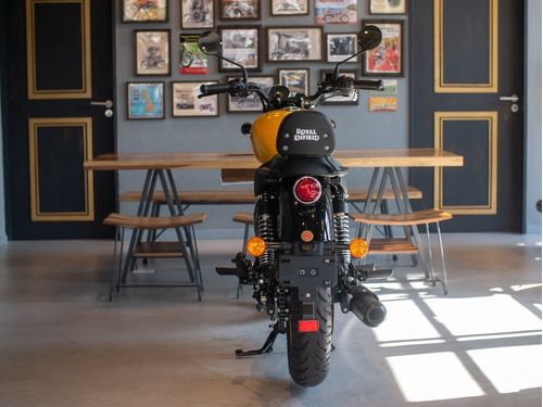 Imagen 3 de 25 de Royal Enfield Meteor 350 Fireball Amarilla Reserva