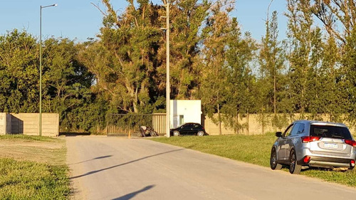 Venta Lote Polo Industrial De Ezeiza, Muy Buena Ubicación