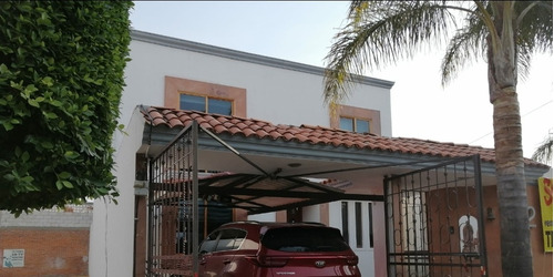 Casa En Venta En Fraccionamiento Barrio De Arboledas, Estado De Puebla -  (2) | MercadoLibre