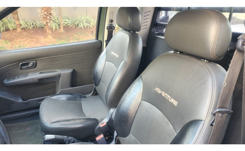 Fiat Strada 1.8 MPI ADVENTURE CE 16V FLEX 2P MANUAL