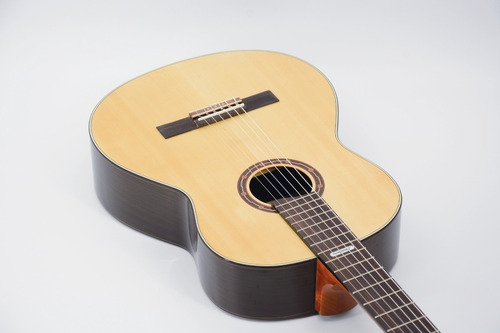 Imagem 2 de 5 de Violão Strinberg Valencia Ce50sc