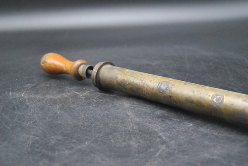 N107 Antiguo Inflador Bronce Ingles Colección Amarillo (Usado)