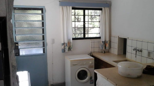 Se Vende Casa En La Cumbre Barrio Golf, De Estilo Con Vistas