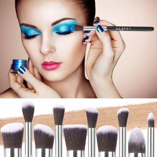Set De Brochas De Maquillaje Beakey, Esponja Y Limpiador
