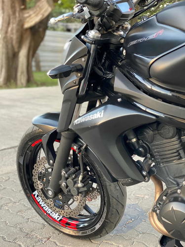Kawasaki Er6n