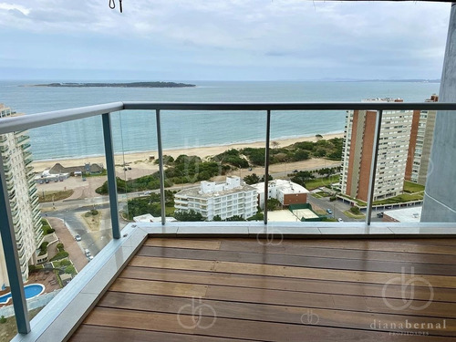 Imagen 23 de 30 de Venta De Apartamento De 2 Dormitorios En Edificio Miami Boulevard Punta Del Este
