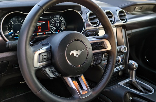 Imagen 12 de 19 de Ford Mustang Mach 1