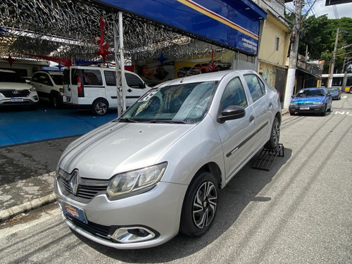 Renault Logan 1.0 16v Authentique Hi-flex 4p