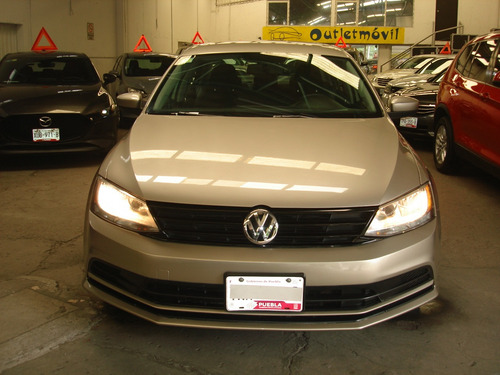 Vw Jetta Mk Vi Automático R16 Cámara Reversa Factura Agencia