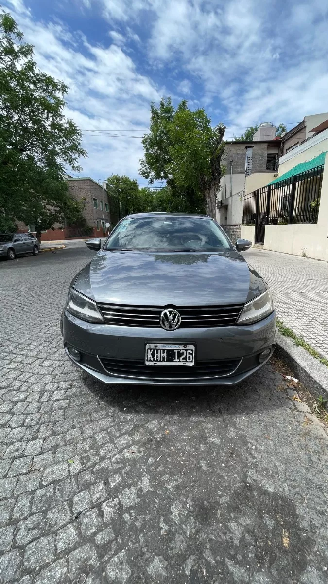 Volkswagen Vento 2.0 Sportline Tsi 200cv Dsg