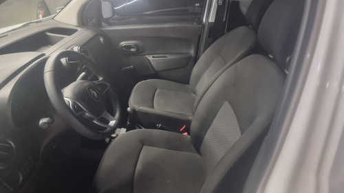 Renault Kangoo 5p Intense L4/1.6 Man