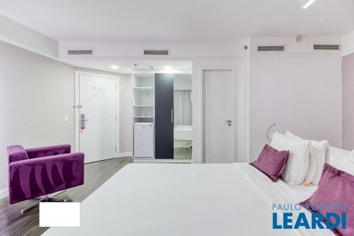 Imagem 4 de 12 de Flat - Moema Pássaros - Sp - 596373