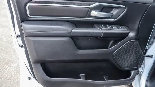 RAM Ram 1500 5.7 Mild-Hybrid Bighorn Off Road Crew Cab 4x4 At