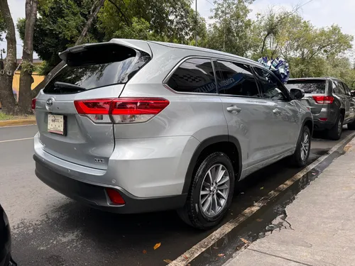 Toyota Highlander 3.5 Xle At