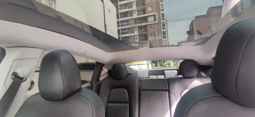 Tesla Y Long Range Long Range AWD 7 Puestos