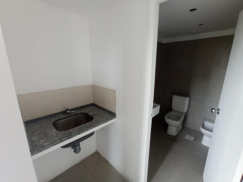 Imagen 6 de 7 de Gran Loft Duplex ,76m2 Frente A Plaza Matriz Con La Mejor Vista !!