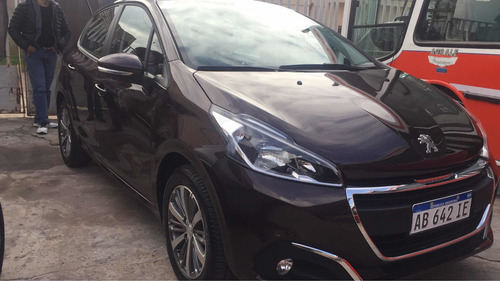 Peugeot 208 1.6 Allure 2017 Con Gnc