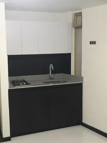 Hermoso Apartaestudio Laureles