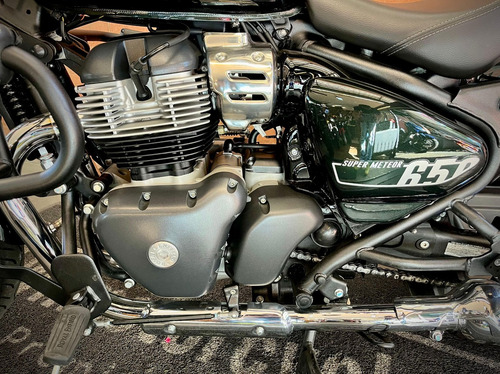 Royal Enfield Super Meteor 650